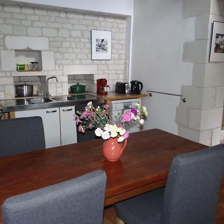 Saires Gite Du Manoir Des Roches מראה חיצוני תמונה